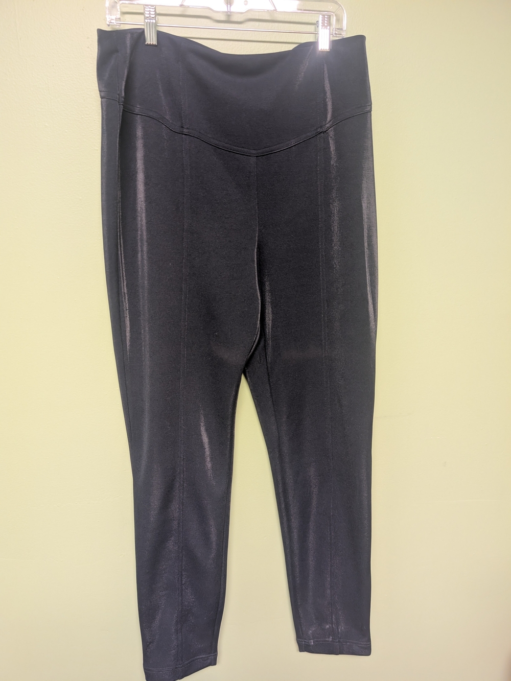 INC International Concepts Black High-Rise Ponte Leggings with Front Seam